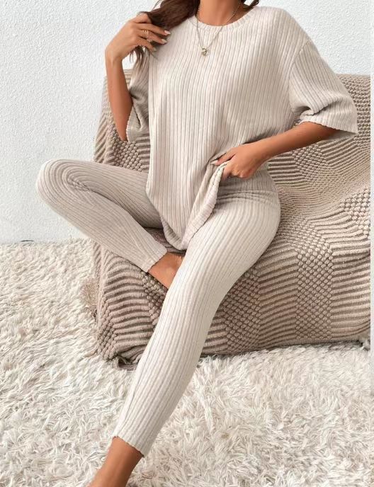 Two-piece Drop-shoulder T-shirt And Leggings