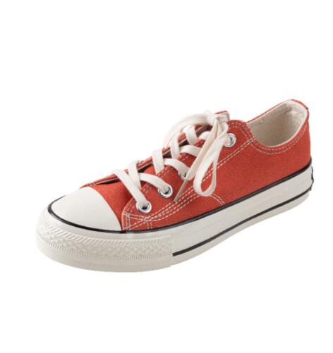 Canvas pumps
