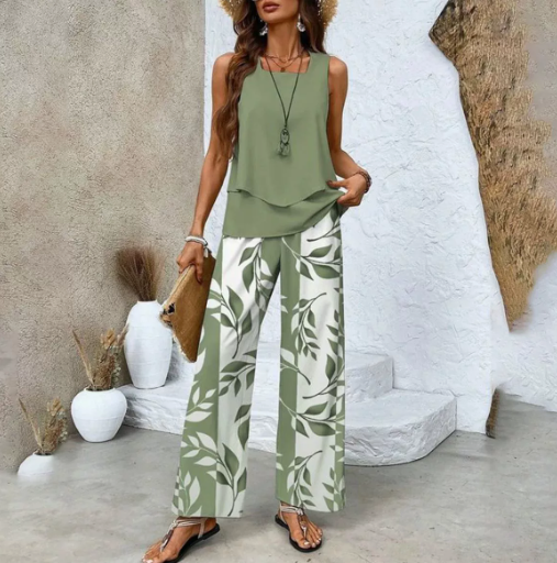 Flourish pants and top set