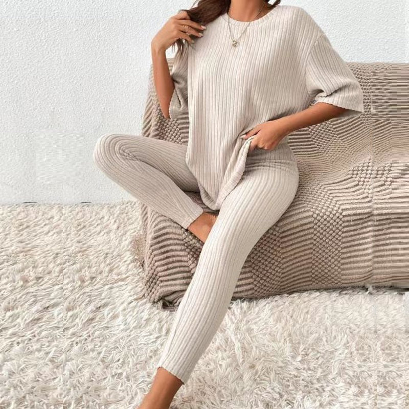 Two-piece Drop-shoulder T-shirt And Leggings