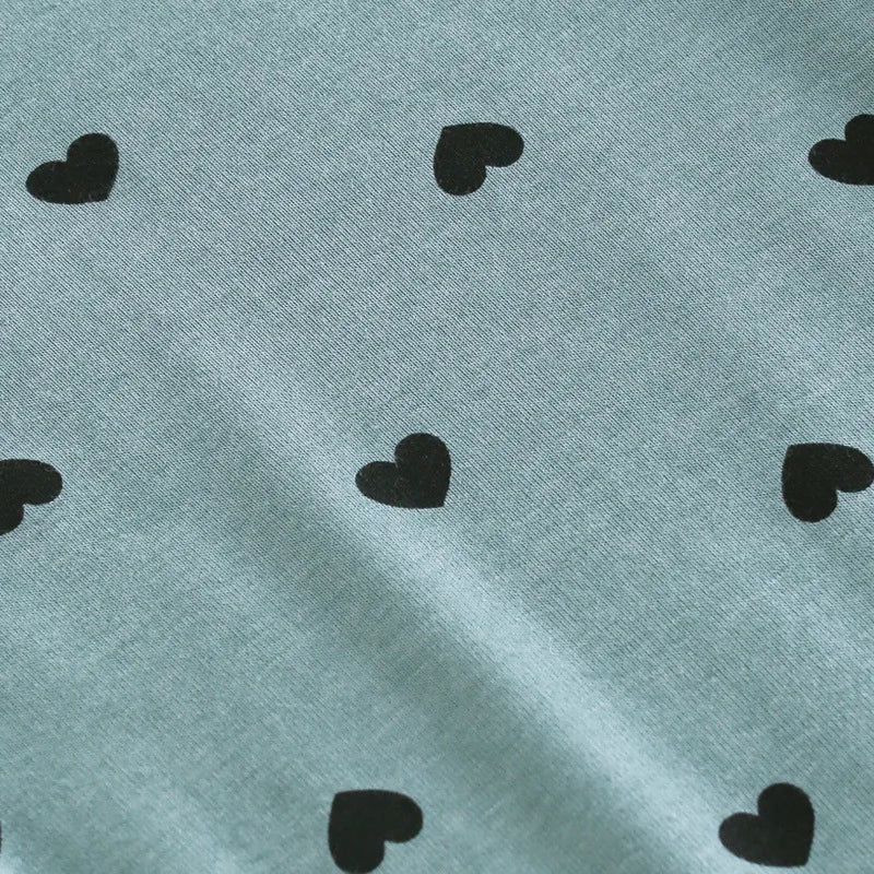 Girls Clothes Long-sleeved T-shirts with High Collars for Babies, Spring and Autumn Children's Tops with Ruffles Simple Love