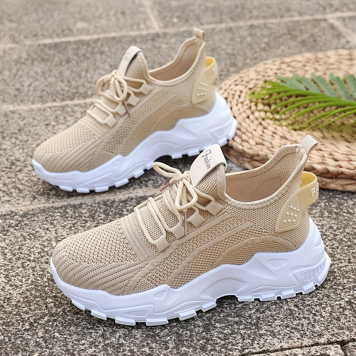 Luna Classic Trainer