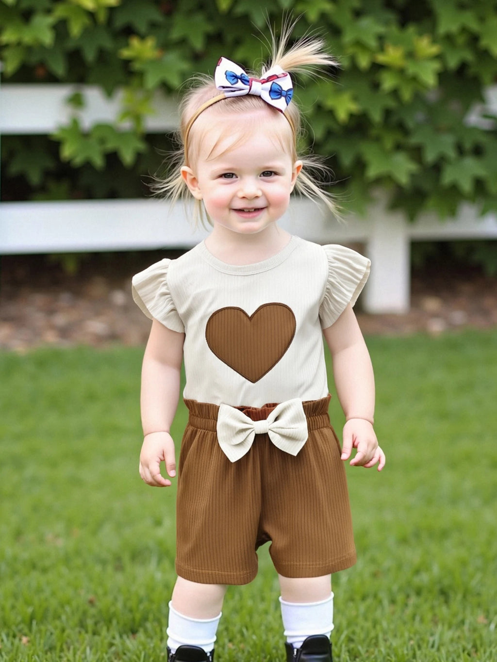 Ribbed Heart Embroidery Fly Sleeves T-Shirt and Elastic Bow Shorts Set