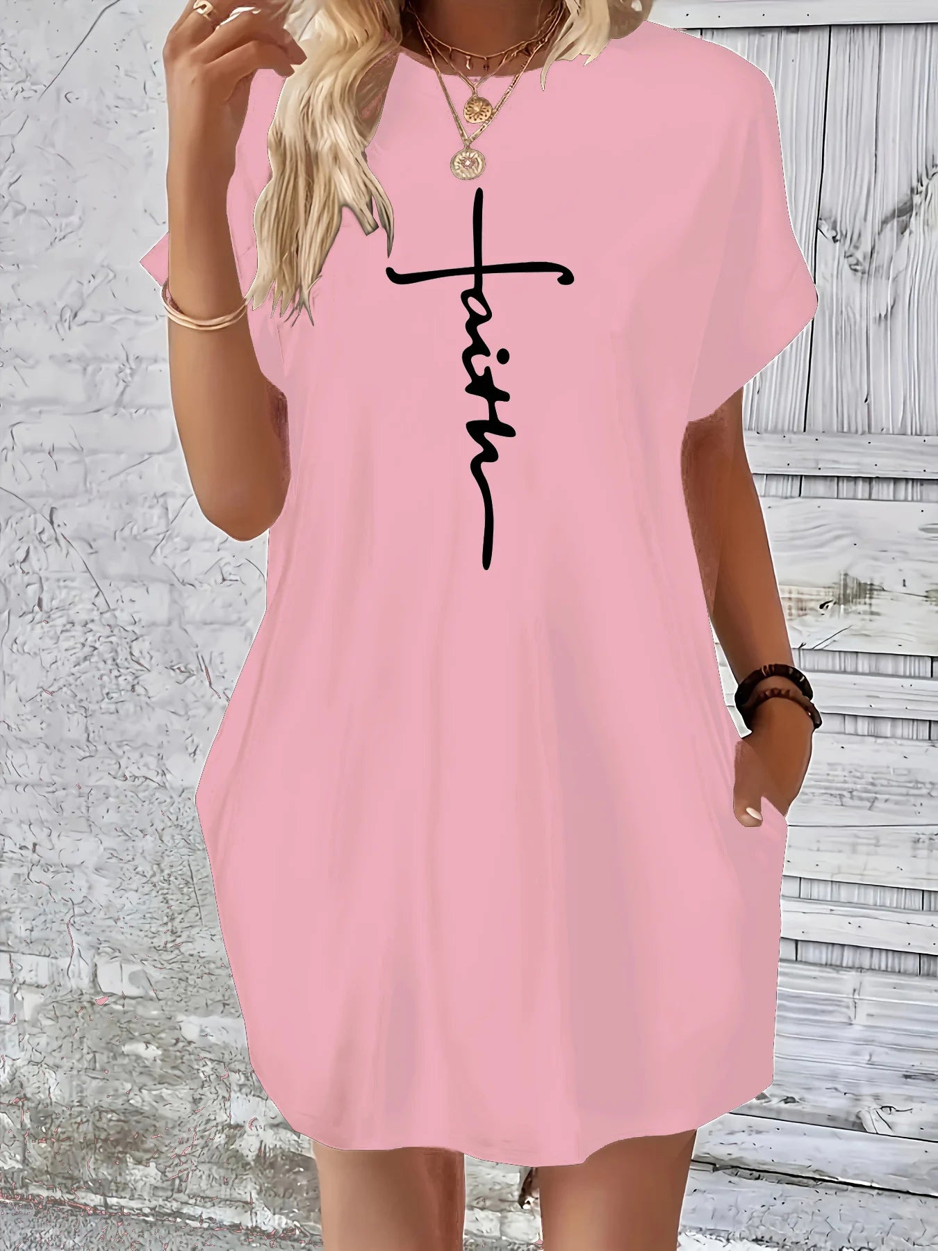 Faith Short Sleeve Pocket Dress