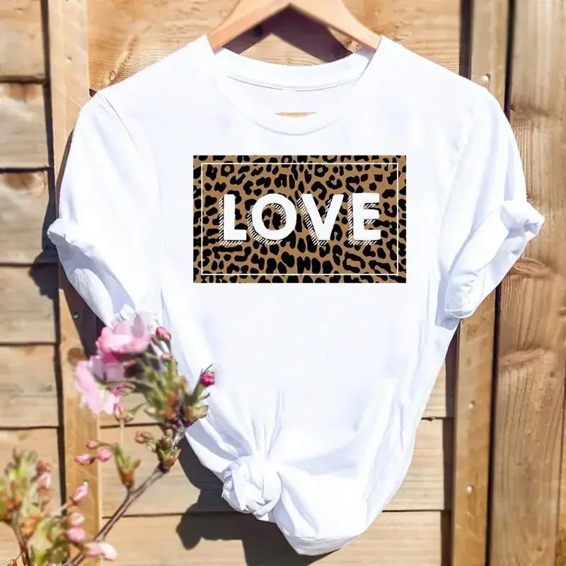 Women Leopard Love Heart Print Tee