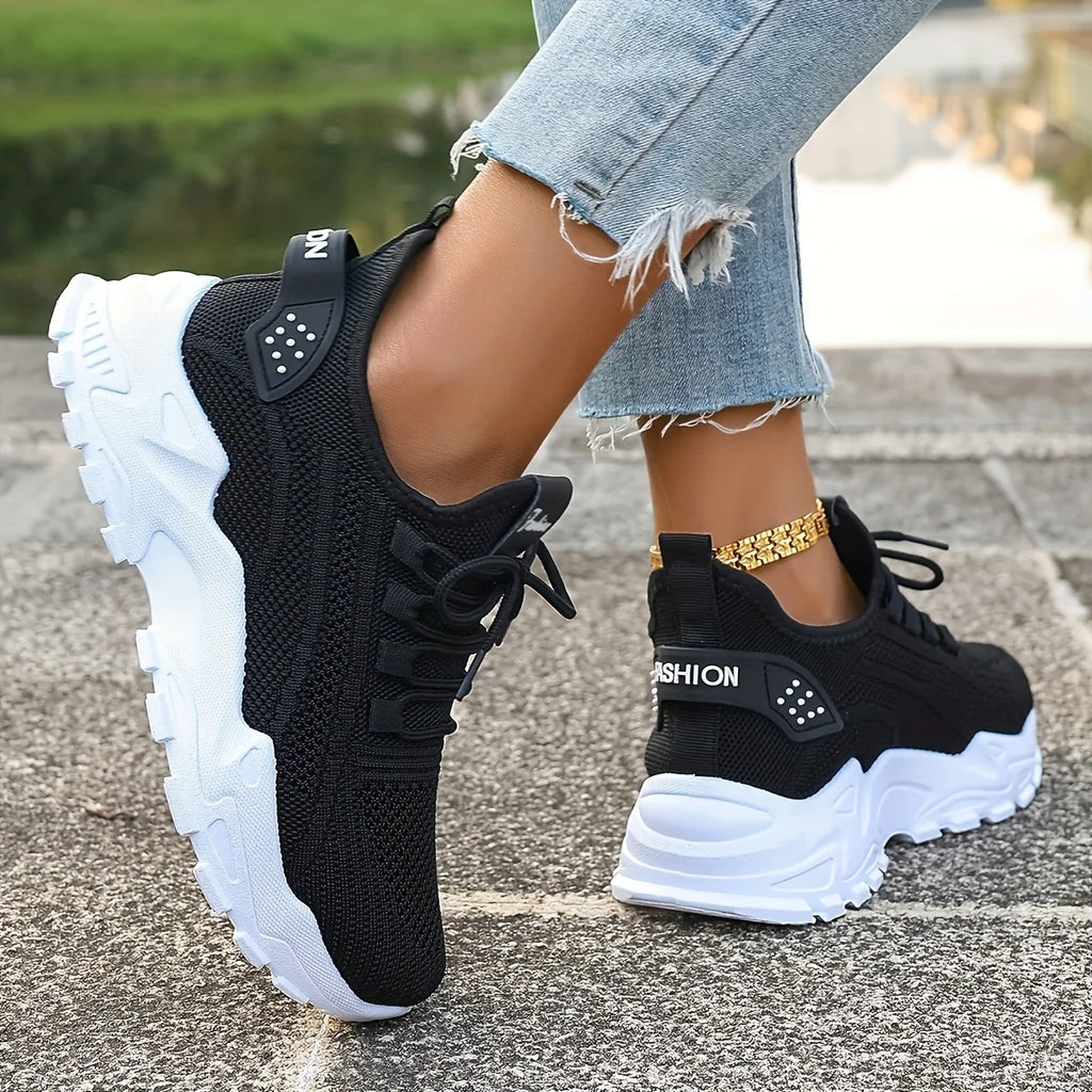 Luna Classic Trainer