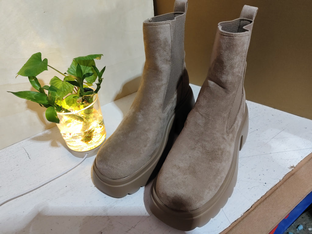 High Heel Suede Stretch Boots